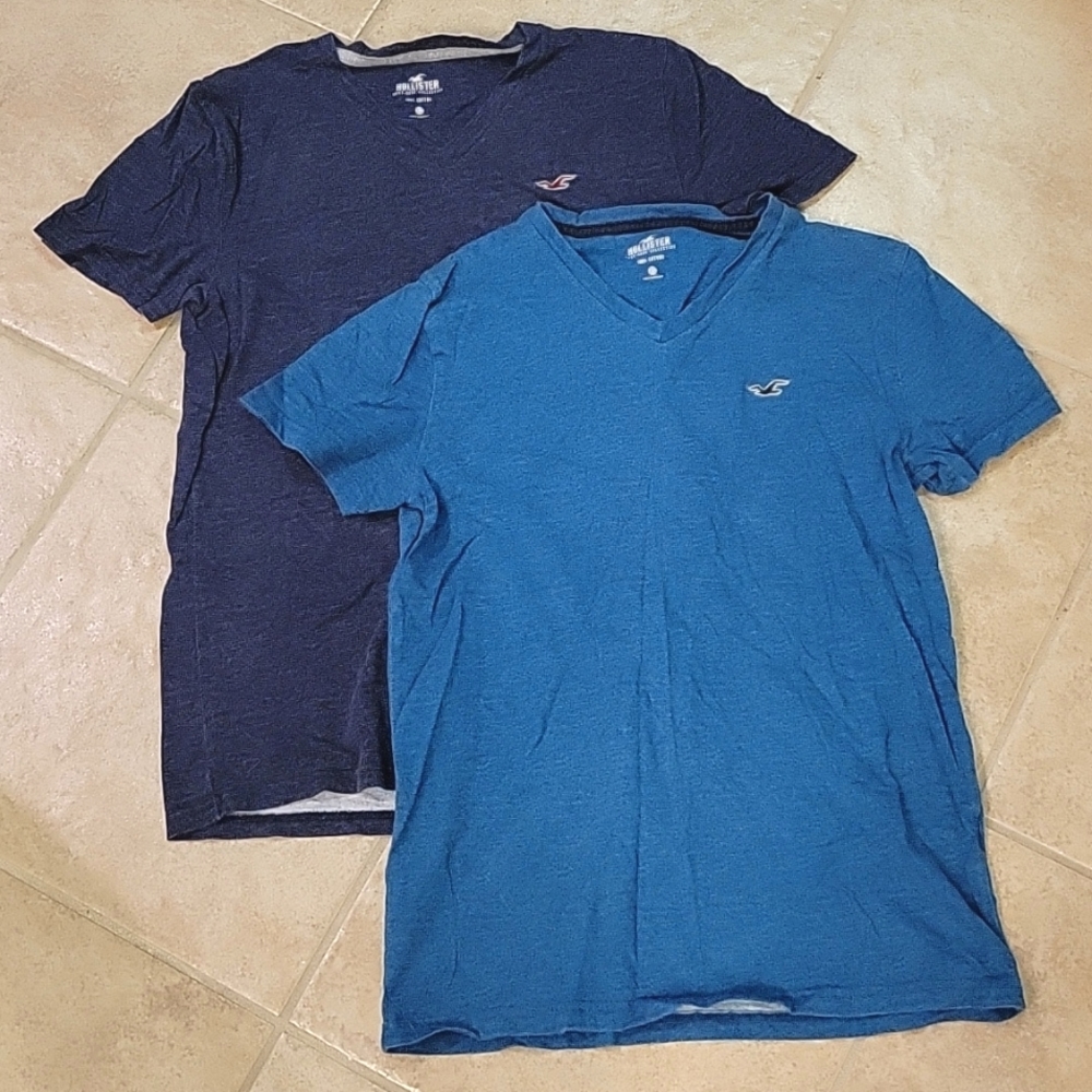 Set of 2 Hollister men's T-shirts, XS